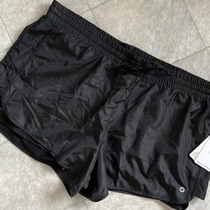 RBX Active Shorts 🏃‍♀️ 🖤🤍